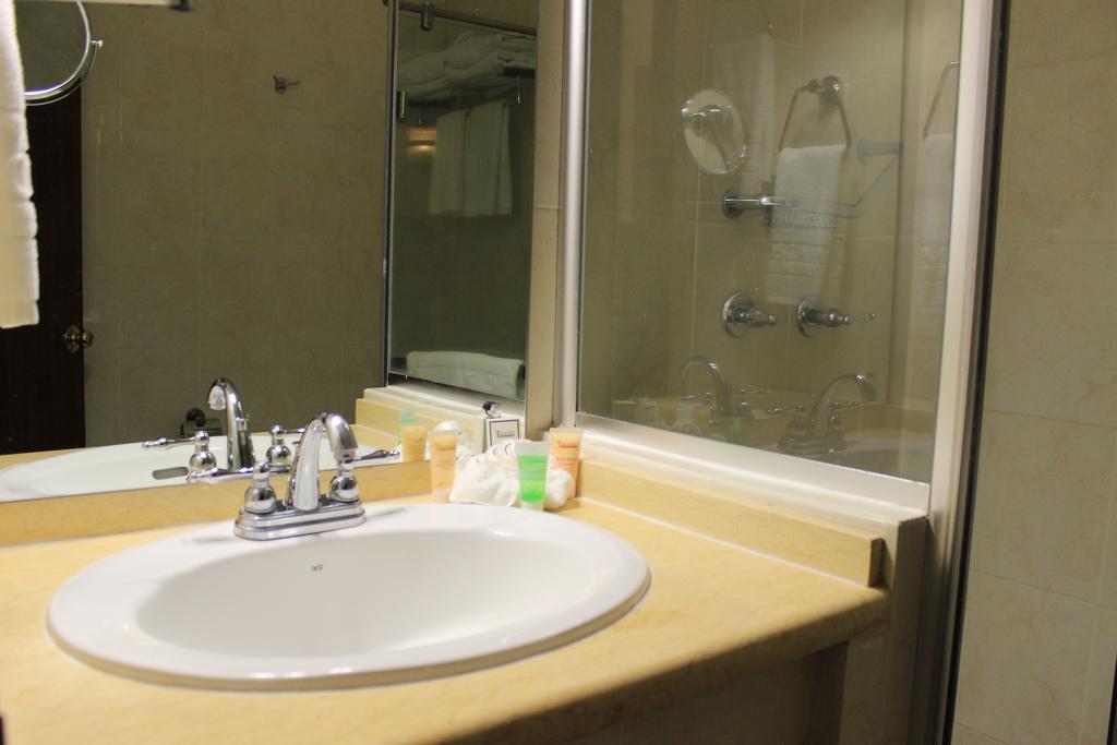 Toscana Inn Hotel Panama Stadt Zimmer foto